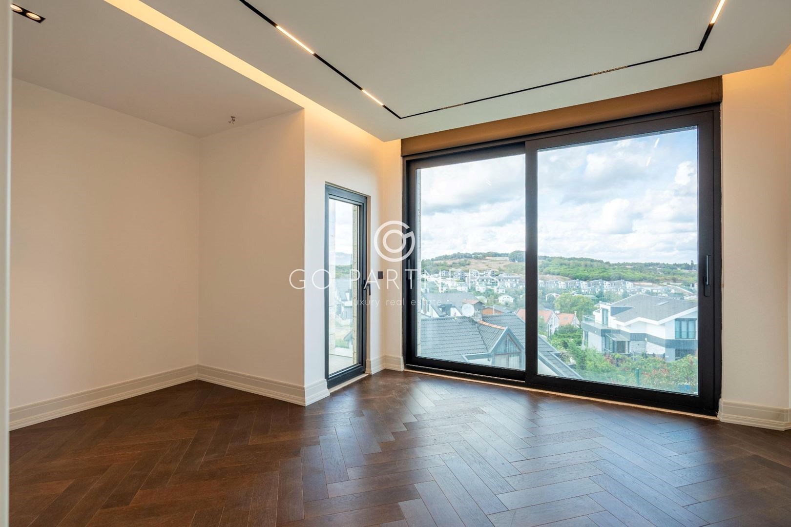 150 m² Bahçe